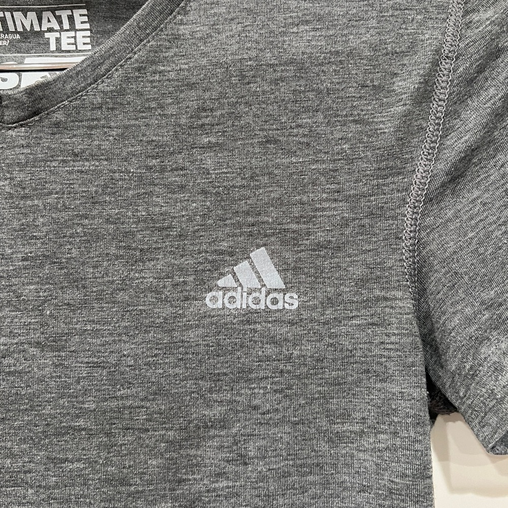 Adidas Tee - Picture 2 of 3